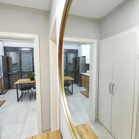 Central & Comfy 2 Bedroom Daire *