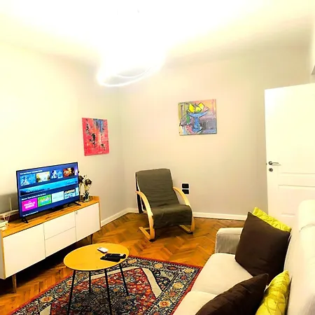 Daire Central & Comfy 2 Bedroom *